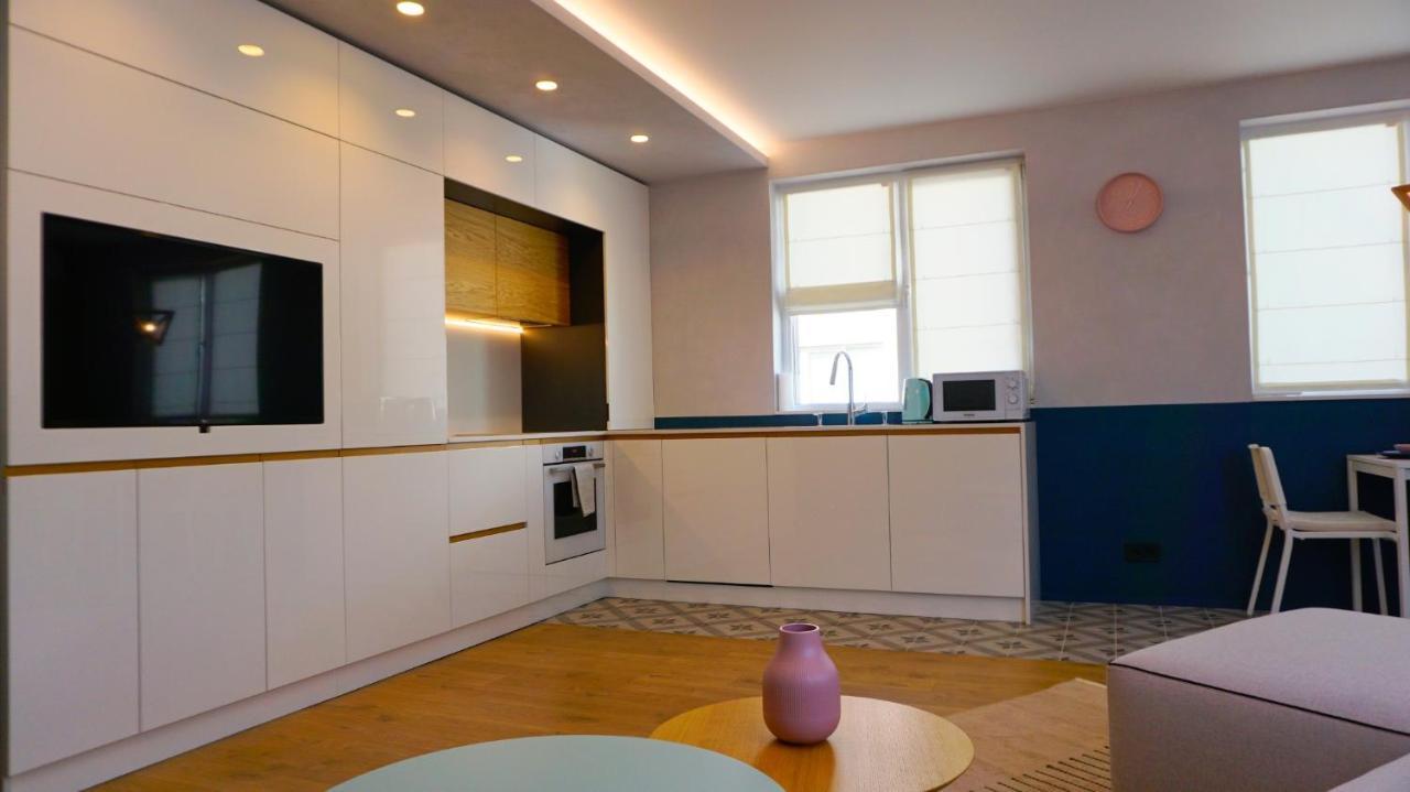 Апартамент Жасмин С Частен Гараж - Jasmin Apartment With Private Garage Varna Exteriér fotografie
