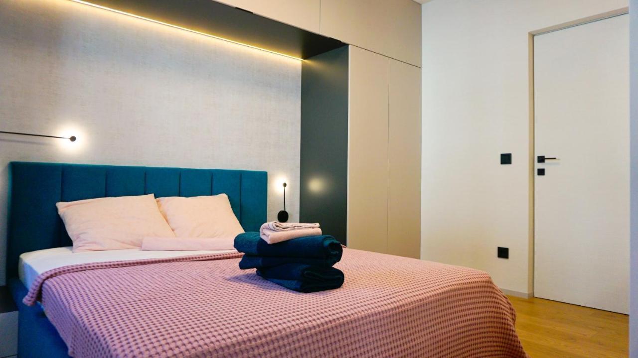 Апартамент Жасмин С Частен Гараж - Jasmin Apartment With Private Garage Varna Exteriér fotografie