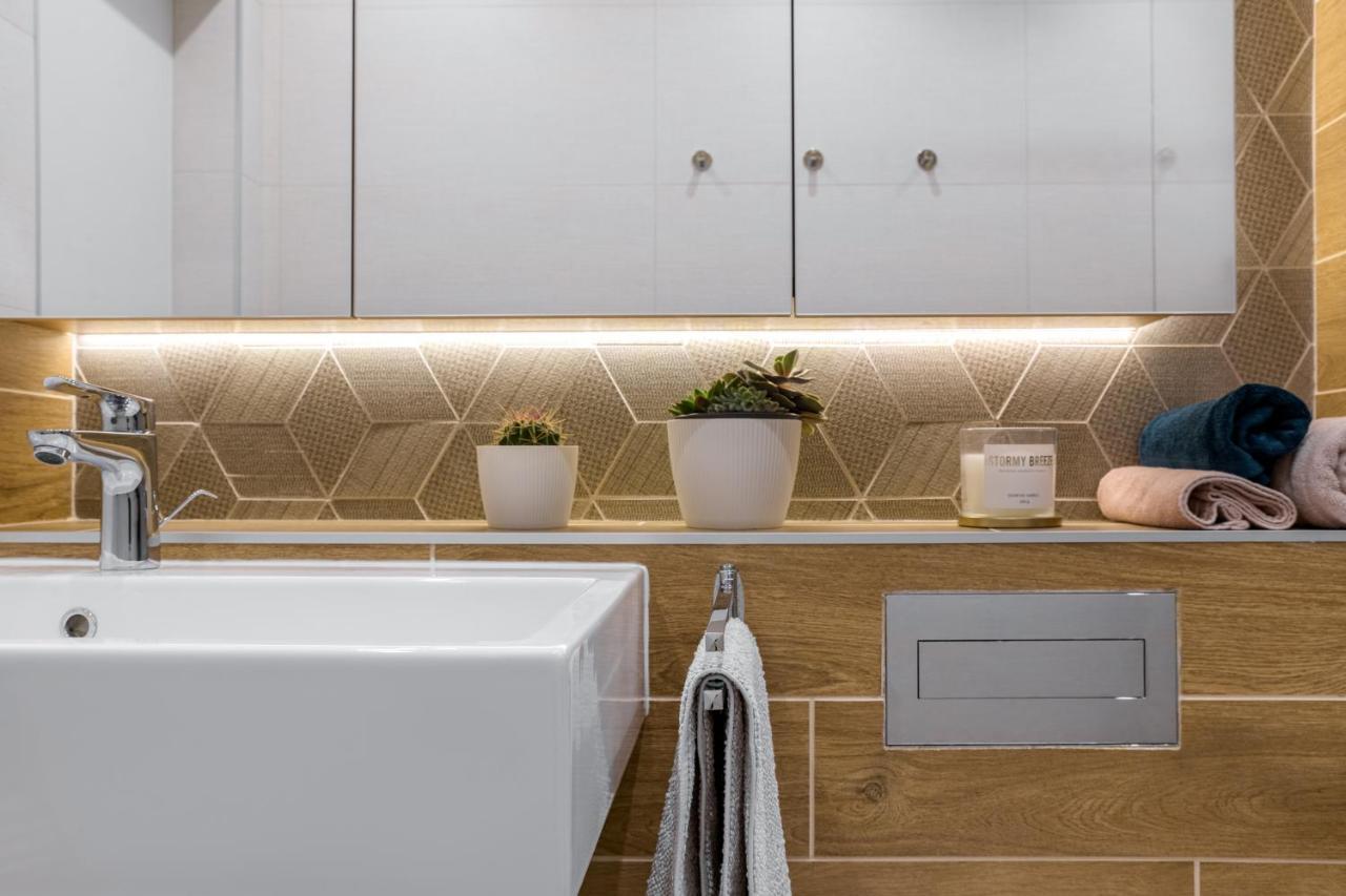 Апартамент Жасмин С Частен Гараж - Jasmin Apartment With Private Garage Varna Exteriér fotografie