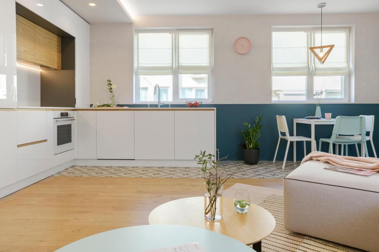 Апартамент Жасмин С Частен Гараж - Jasmin Apartment With Private Garage Varna Exteriér fotografie