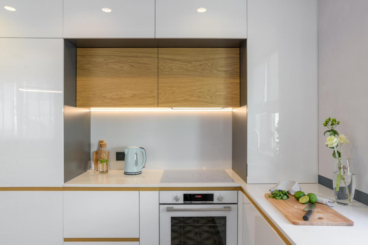 Апартамент Жасмин С Частен Гараж - Jasmin Apartment With Private Garage Varna Exteriér fotografie